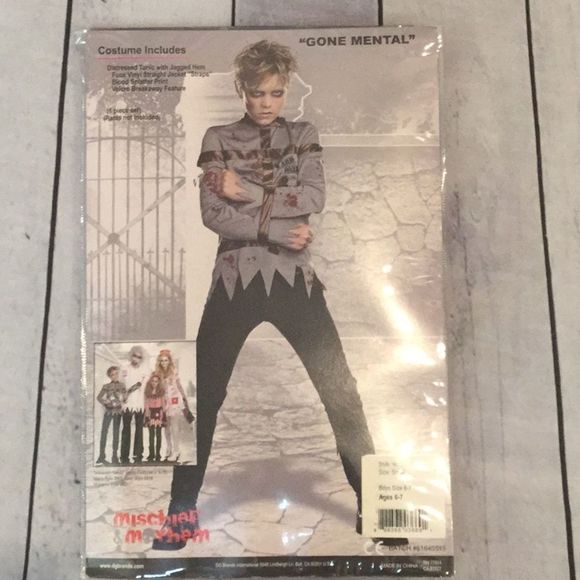 NWT, Dreamgirl, Gone Mental Boys Costume - Boys 6 - 7 yrs - Picture 3 of 6